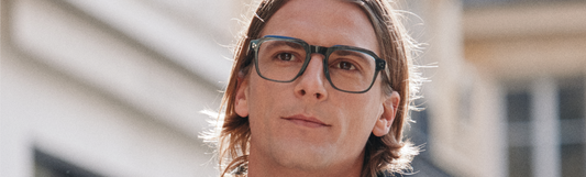 Quel style de lunettes adopter pour un look pro au bureau ?