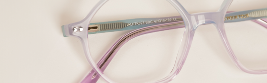 Monture de lunettes violette pour enfant – modèle léger et coloré chez Lunettes Pour Tous